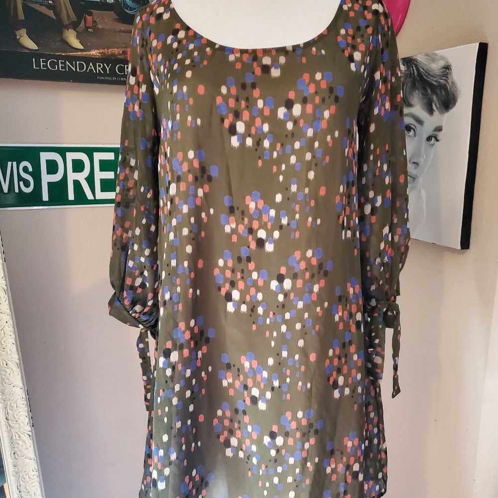 Ladies Tunic love the color perfect for spring.